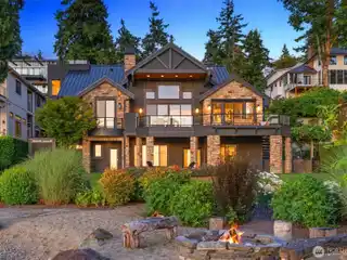 Extraordinary Waterfront Estate