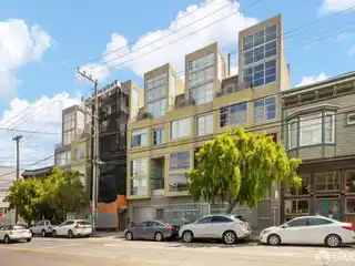 Expansive Tri-level Loft Condominium