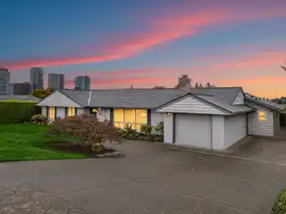 Rare Opportunity in Coveted Vuecrest