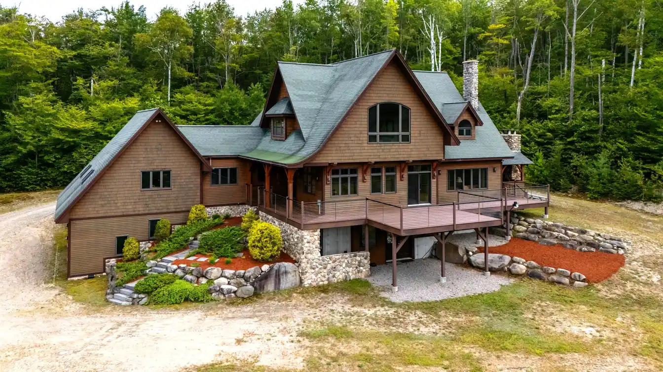 Five-acre Gorham Retreat