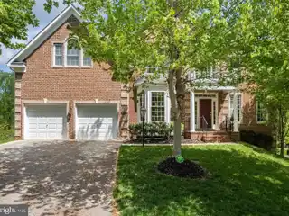 Spacious Retreat with Walkout Basement