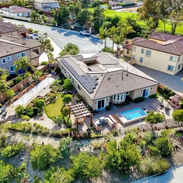 BEAUTIFULLY UPGRADED SINGLE-STORY HOME IN SOUGHT-AFTER ARROWOOD