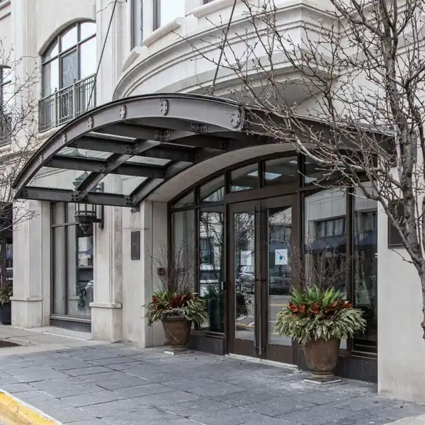 FANTASTIC MOVE-IN READY SECOND FLOOR CONDO IN WILLITS