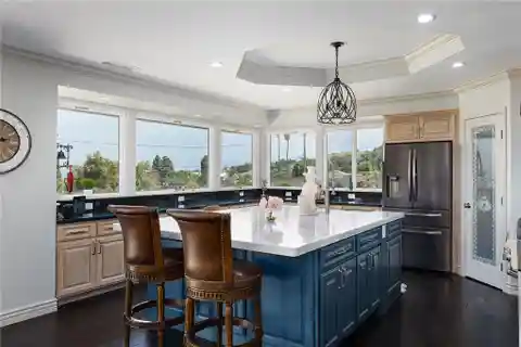 Designer One-level Living with Coastal Views