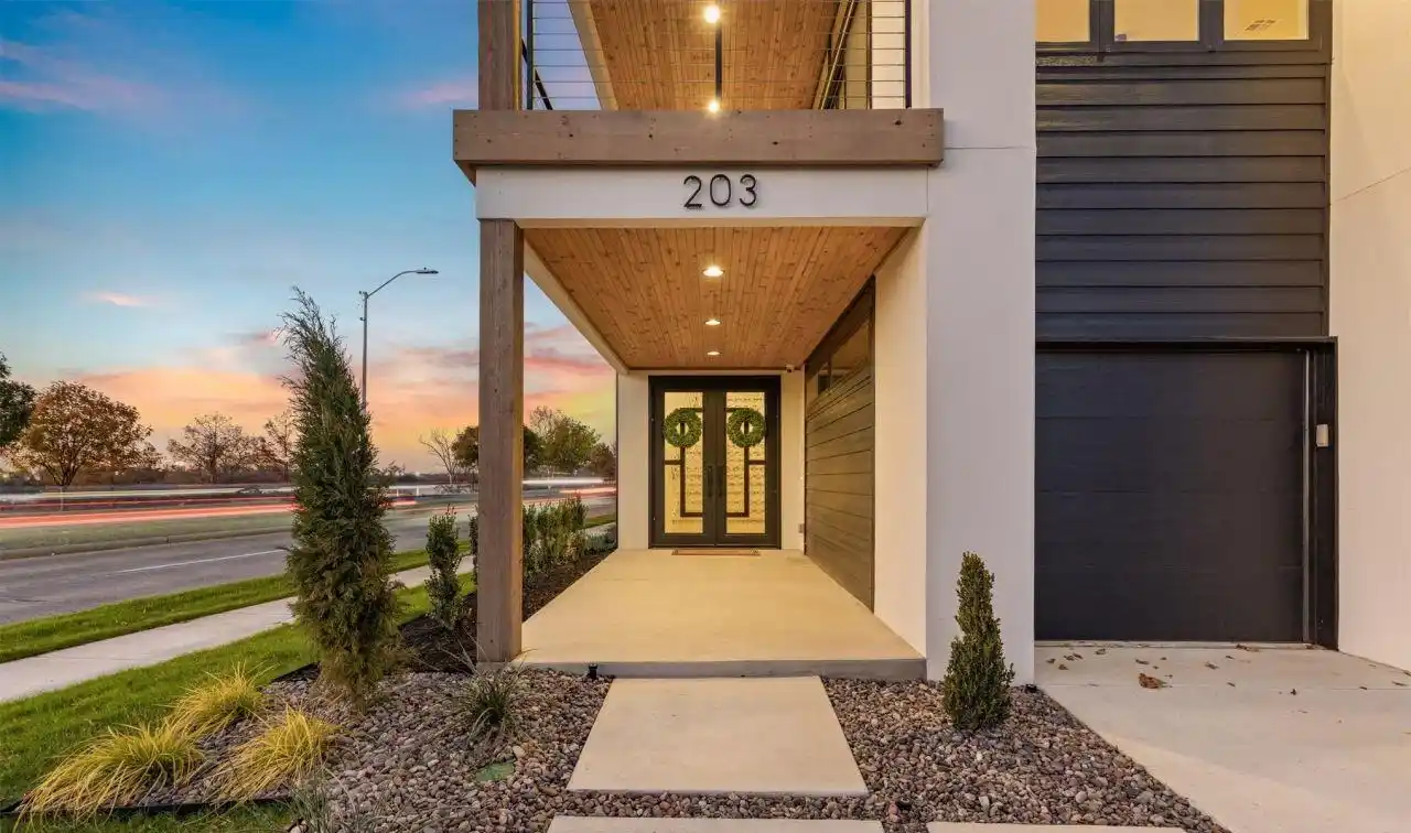 Modern Luxury with Distinctive Design