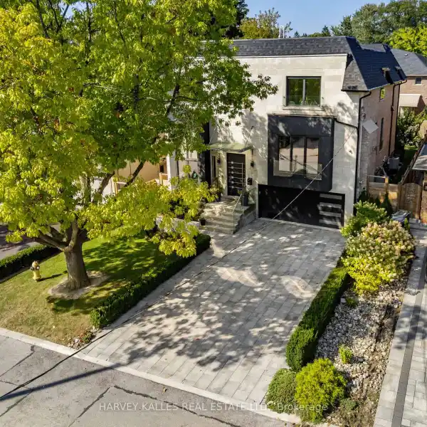 TIMELESS MODERN LUXURY IN PRIME WILLOWDALE WEST