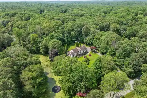 Updated Tudor Retreat on Quiet Cul-De-Sac