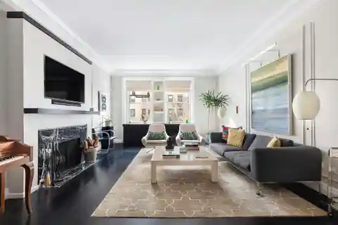 Opulent Home in Iconic Astor Court