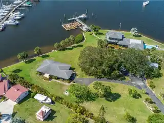 Private Deepwater Haven