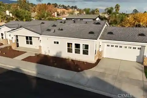 Rare Brand New Build with Two Accessory Units
