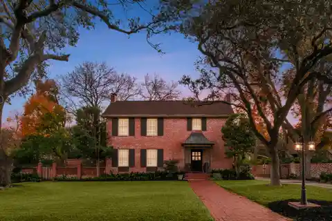 Historic Character with Contemporary Style