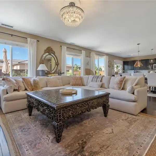 GORGEOUS HOME WITH MT. ROSE VIEWS