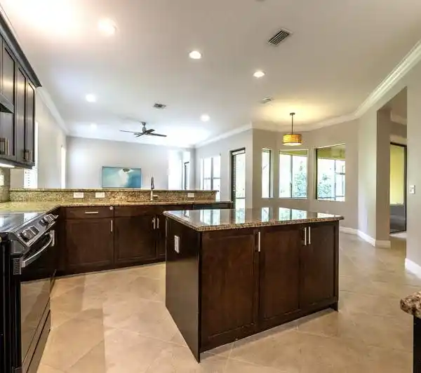 TRANQUIL LUXURY IN RIVERSTONE