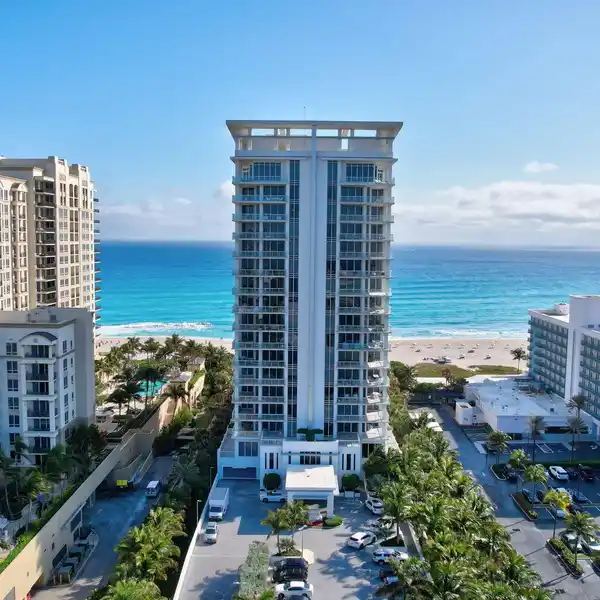 MOVE-IN READY HOME IN A PRESTIGIOUS DEVELOPMENT