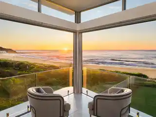 Ohana - Beachfront Architectural Triumph