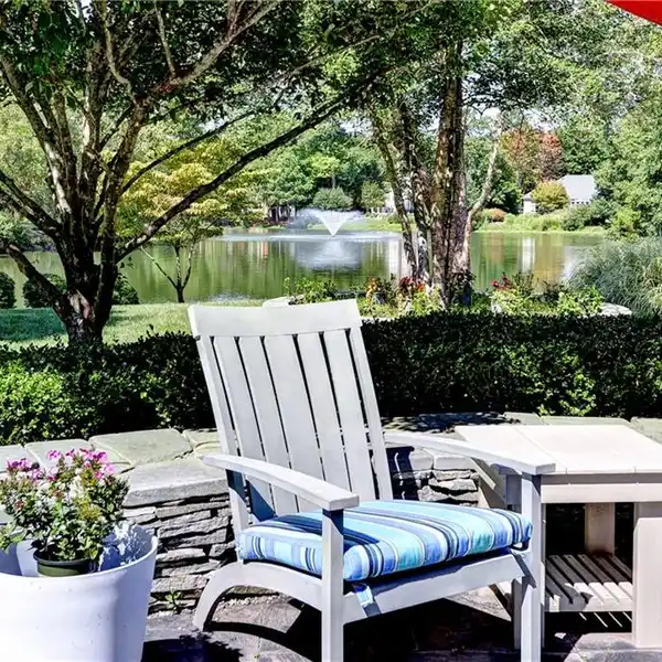 IMPECCABLE HOME IN GOVERNOR'S LAND