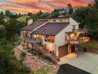 One-Of-A-Kind Home Offers Breathtaking Views