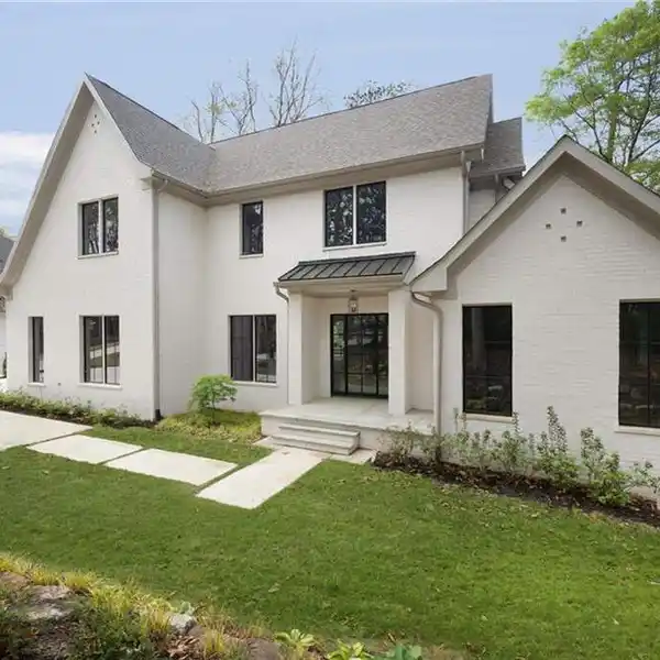 EXQUISITE NEW CONSTRUCTION