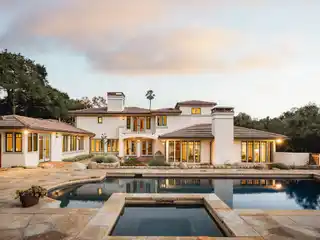 Sophistication and Seclusion in the Riven Rock Enclave