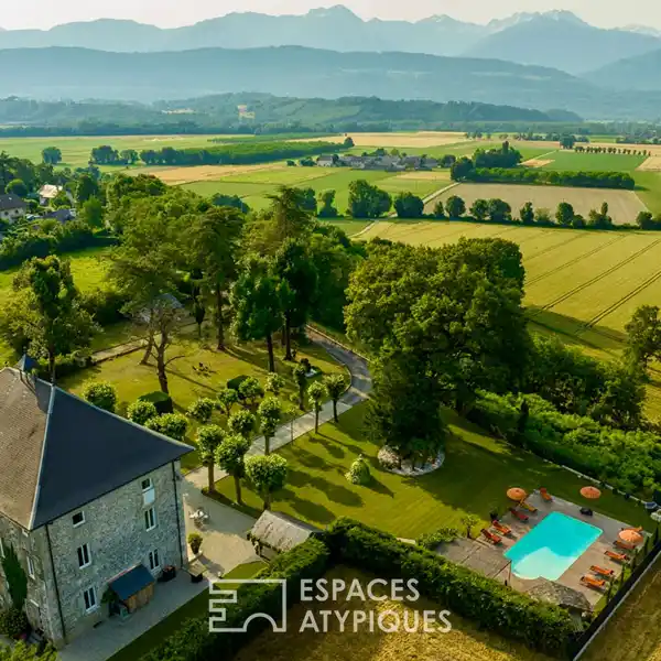 EXCEPTIONAL PROPERTY IN THE COMMUNE OF FRANCIN