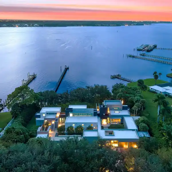 EXPANSIVE DOUBLE RIVERFRONT LOT