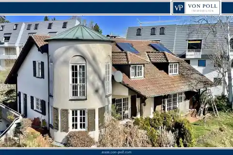 Charming Villa in a Quiet Location in the Heart of Überlingen