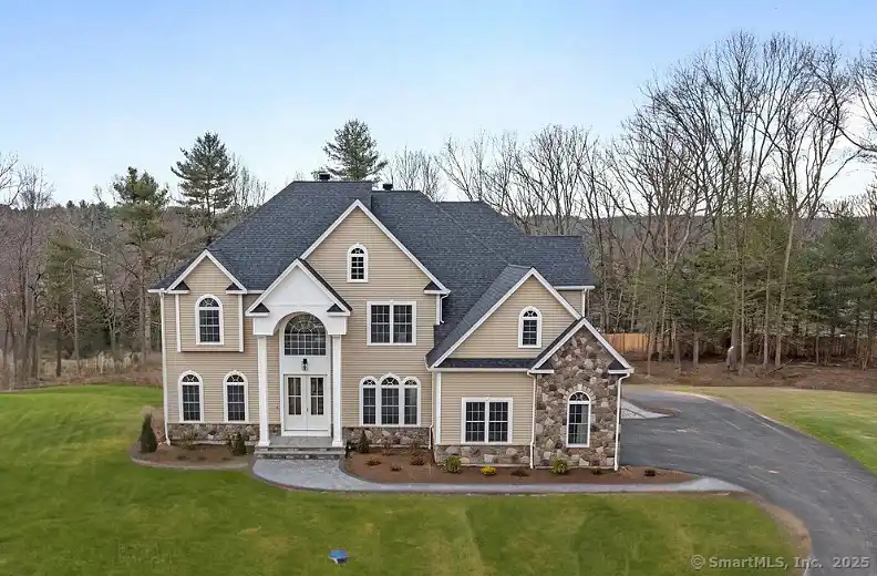 Unparalleled Elegance from a Signature Builder