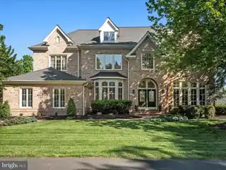 Resort-Style Living on Potomac Riverfront