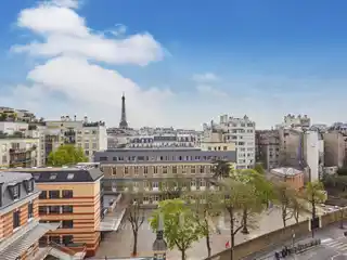 High-Floor Furnished Apartment with an Open View