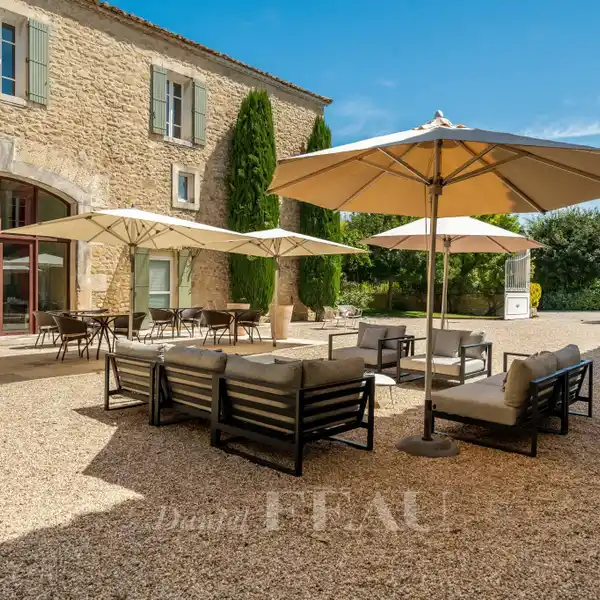 PEACEFUL HAVEN IN THE LUBERON COUNTRYSIDE