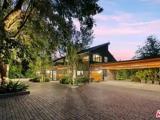 Fully Reimagined Topanga Estate