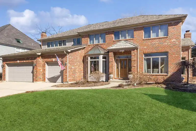 Spectacular Home in Stacy Woods