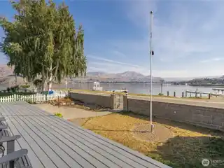 Updated Lakeside Home