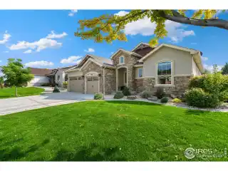 Beautifully Maintained Home in Thompson Crossing