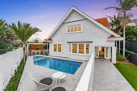 Family Oasis Above St Heliers Beach