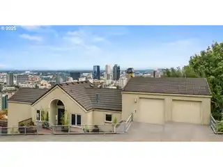 Upgraded Home Above the Portland Skyline