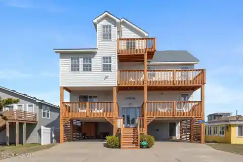 The Ultimate Outer Banks Lifestyle