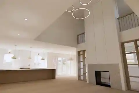 Brand-New Luxury Build in the Vibrant Community