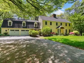 Elegant Colonial Nestled in Natural Privacy