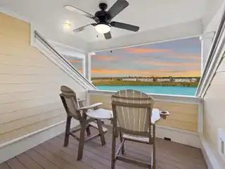 Beautifully Appointed Townhome in Indian Shores