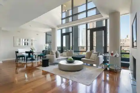 Elevated Living in the Heart of Tribeca