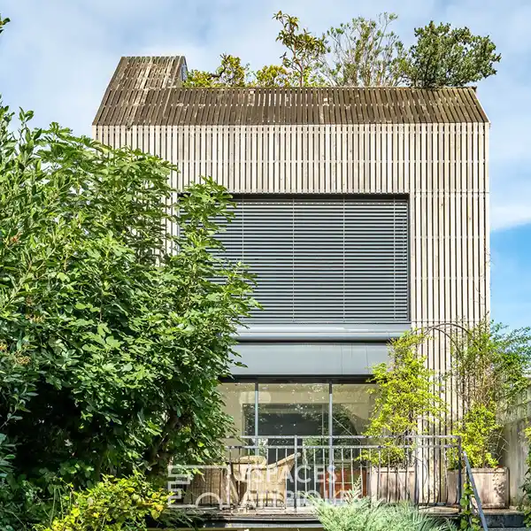 RENOVATED AND EXPANDED ARCHITECT-DESIGNED HOUSE