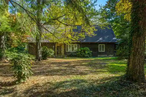 Two Prime Acres in the Heart of Summertown