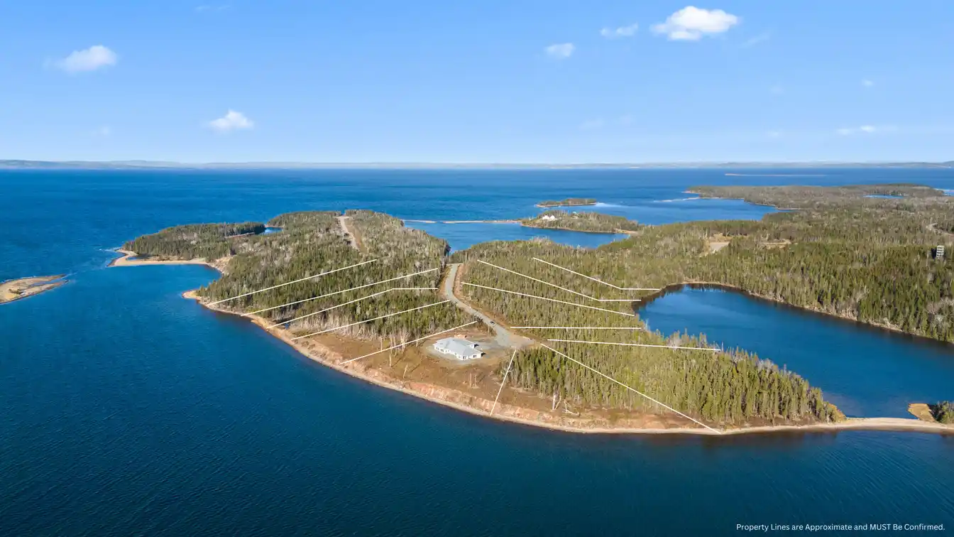 Exclusive Lakefront Private Estate with Private Sandy Beach