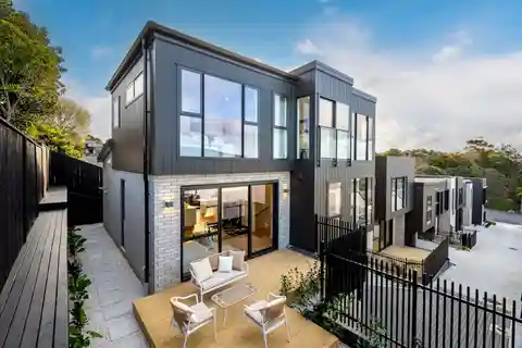 High Spec Seaview Dream Home in Rangi Zone