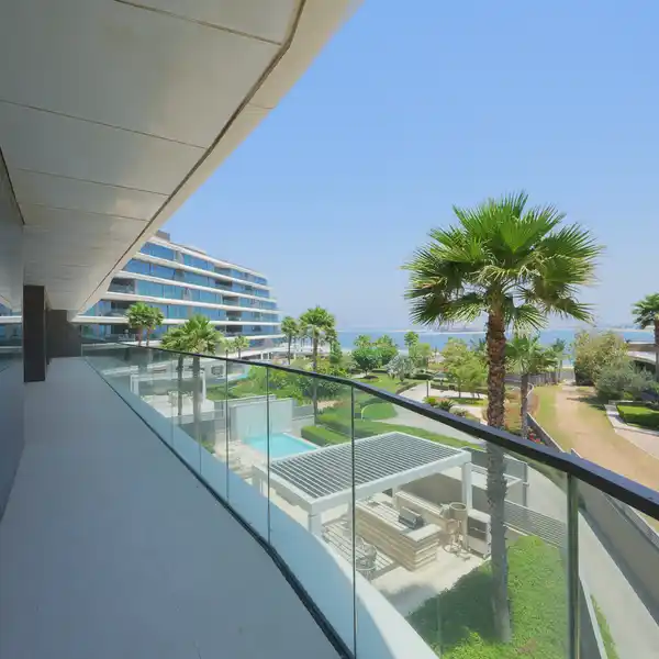 EXPANSIVE APARTMENT IN W RESIDENCES