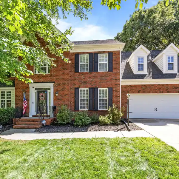 LOVELY HOME OFFERING SPACE AND VERSATILITY