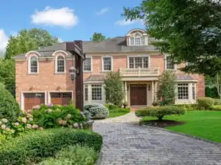 Custom Home with the Highest Level of Attention to Detail