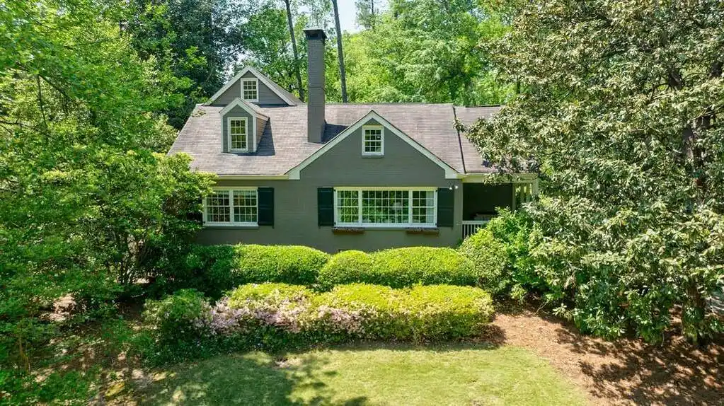 Charming Home in Memorial Park