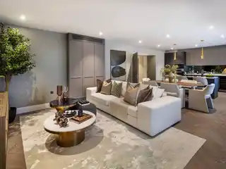 Stylish Light-Filled Apartment
